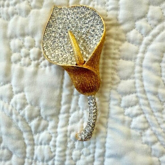 Nolan Miller Tulip Flower Brooch - Picture 1 of 3